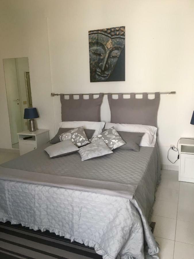 Charlottemaison Bed & Breakfast Cagliari Exterior photo