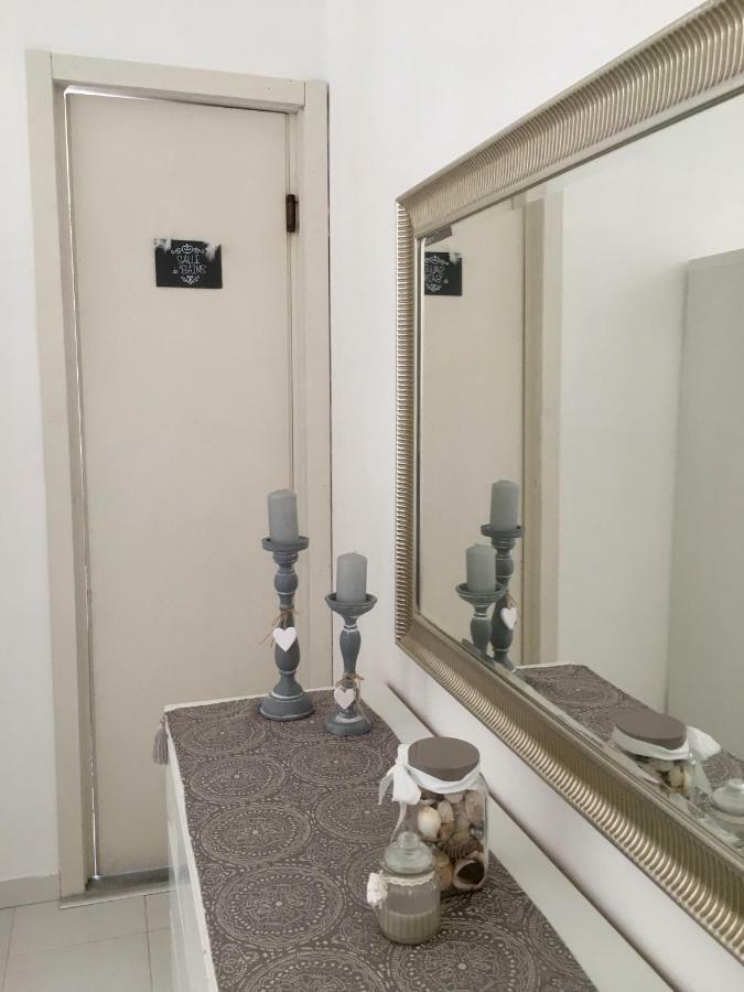 Charlottemaison Bed & Breakfast Cagliari Exterior photo
